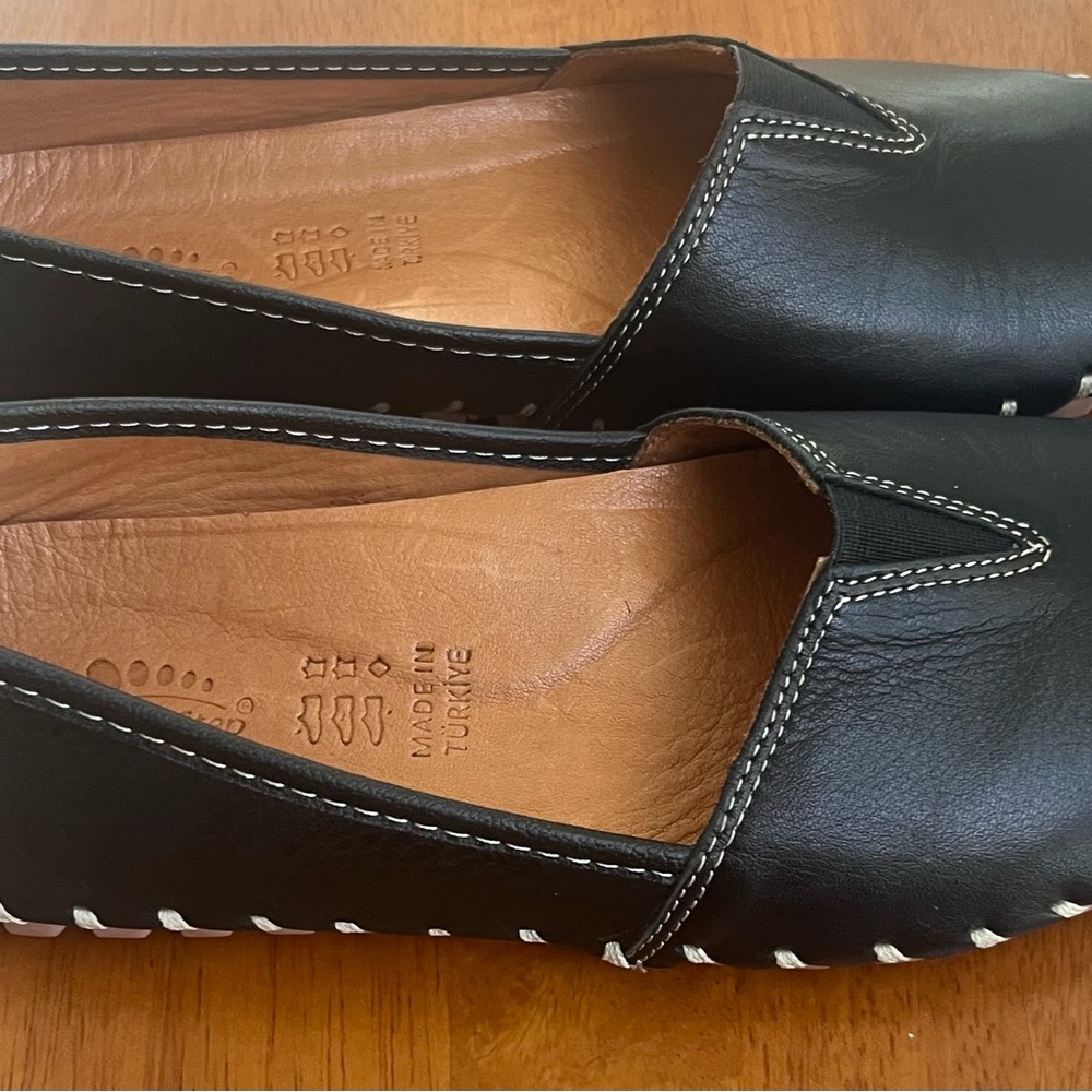 Spring Step Kathaleta Black Leather Loafers - Picture 10 of 11